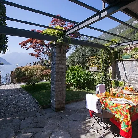 Fronte Isola Ferienhaus